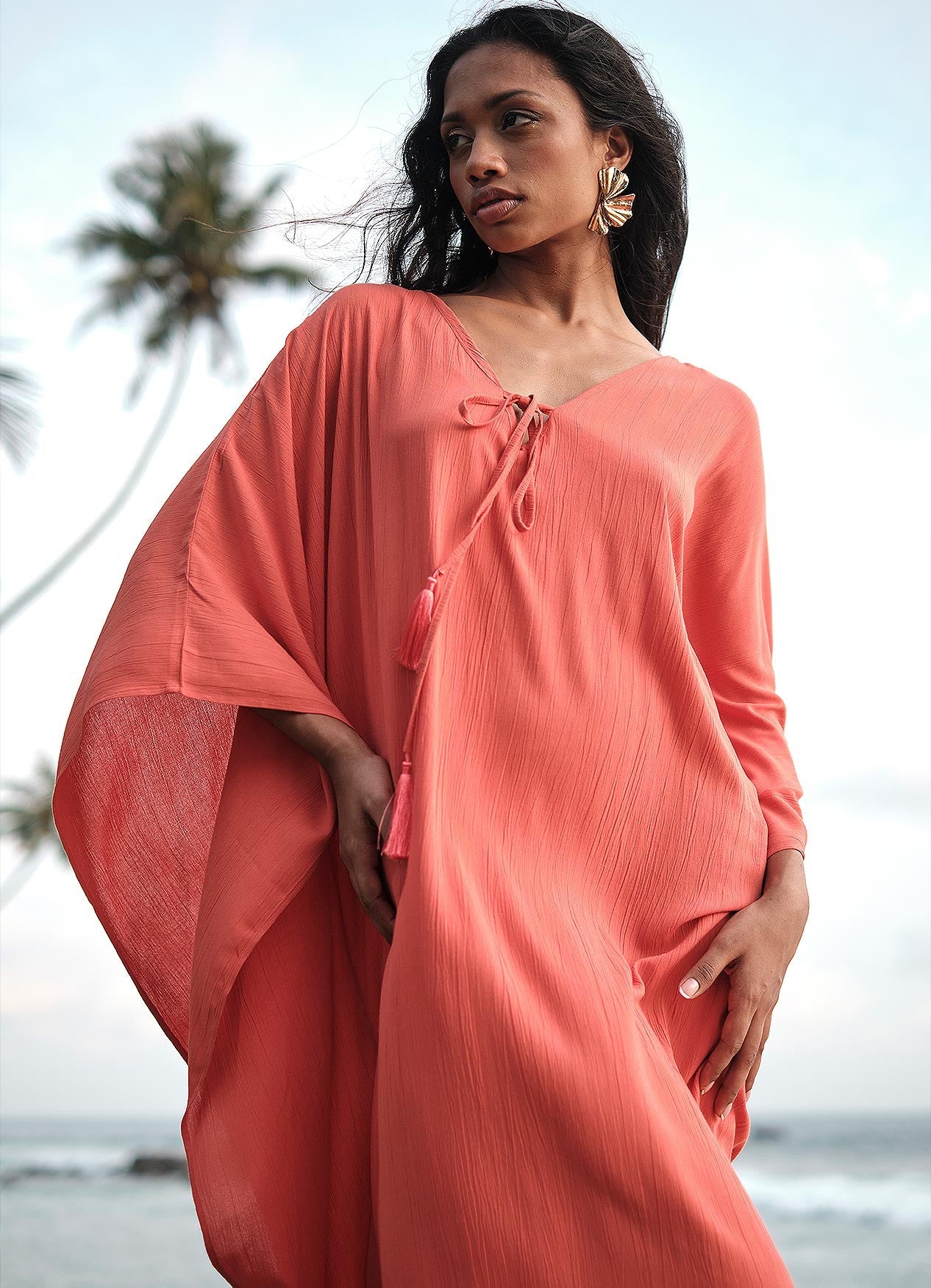 NOOR KAFTAN : CORAL