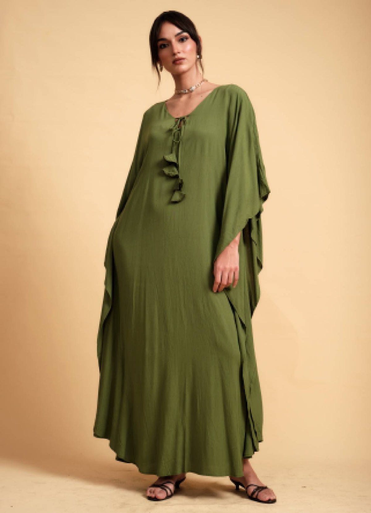 NOOR KAFTAN EMERALD