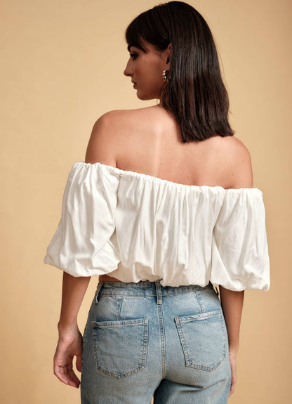 LOLA OFF SHOULDER TOP PEARL